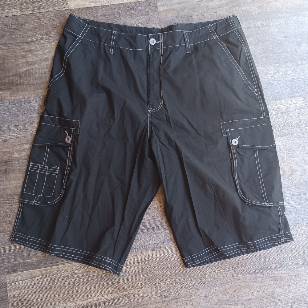 LA Gate Men’s 38  Black Shorts Y2K 2000s Carpenter  Baggy Beach A11